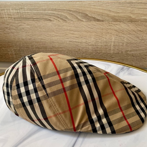 Burberry Beige Vintage Check Flat Cap - Picture 2 of 4